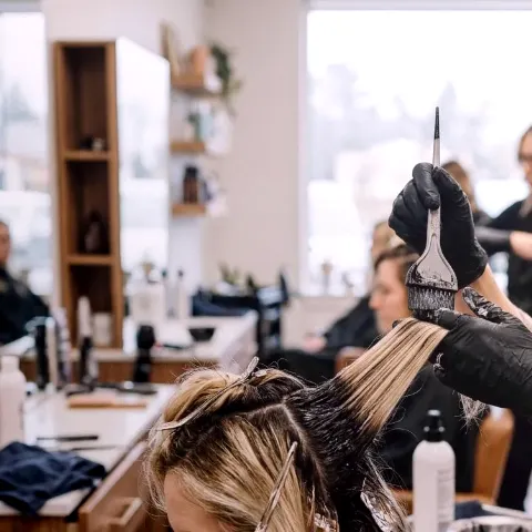 Weizen Schlag – Farbtechniken Balayage